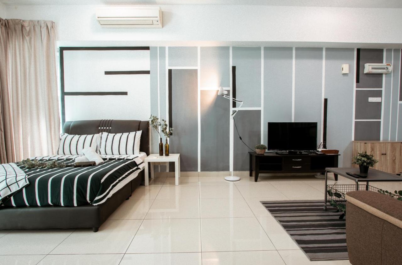 Regalia Residence The Sky Pool Suite Kuala Lumpur Extérieur photo